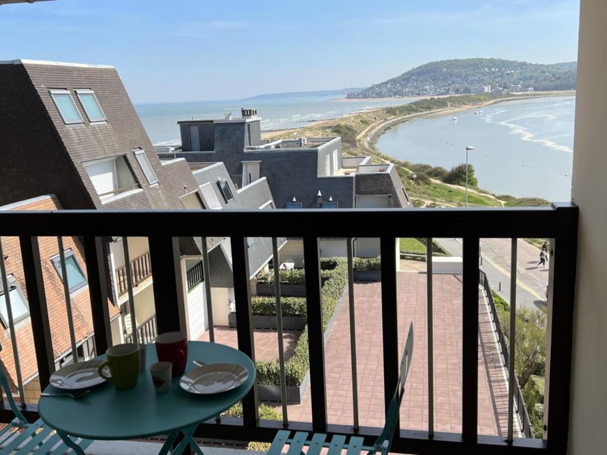 Appartement 2 Pieces Cabourg Avec Balcon, Ascenseur Et Vue Mer - Fr-1-487-335 Buitenkant foto